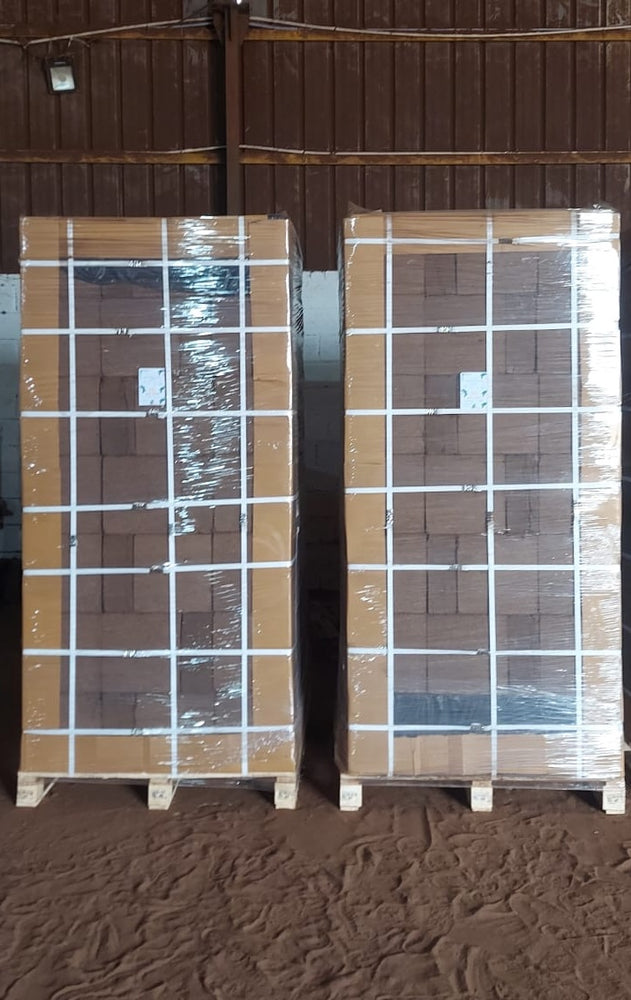 Pallet of 200 Blocks -Extra Washed Low EC Organic Coco Peat 5Kg Block -1000 kg